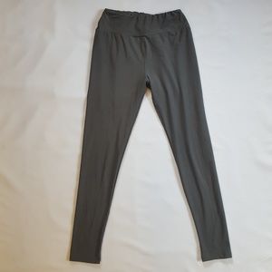 LuLaRoe Pants - LulaRoe Grey One Size legging LuLaRoe Pants - LulaRoe Grey One Size legging
